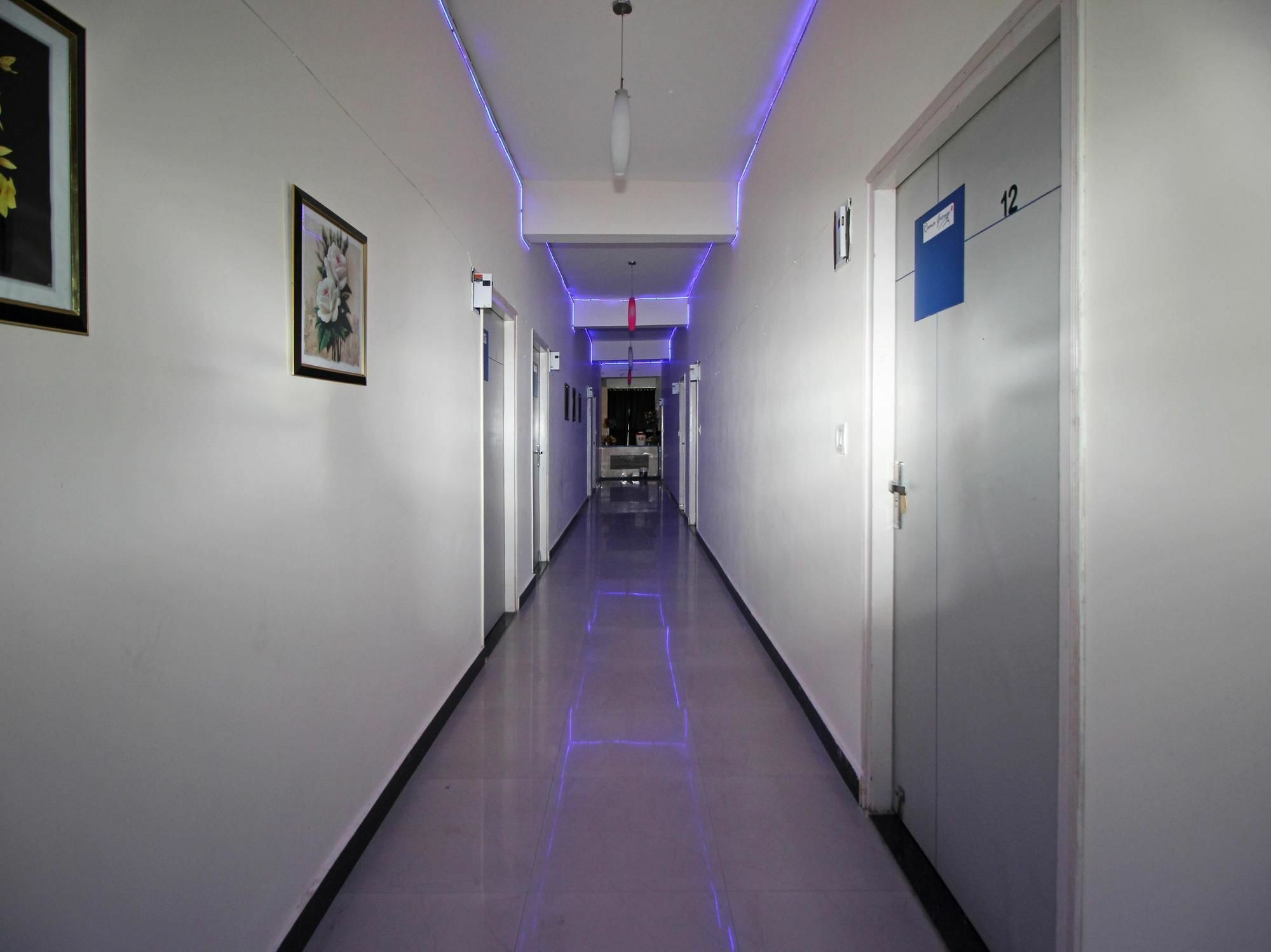 Flagship Hotel Rama Blue Point Nainital Buitenkant foto